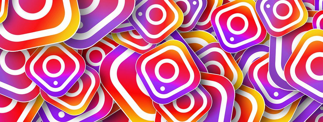 Niezbędny przewodnik po zakupach na Instagramie w 2021 r.